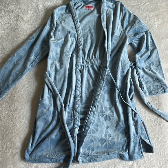 Blue Floral Robe - Picture 3 of 5